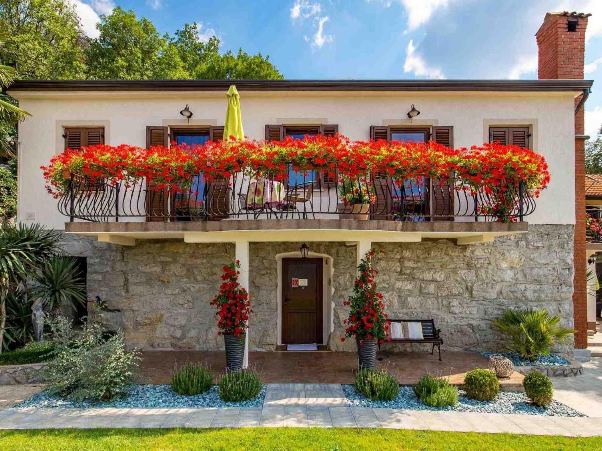 Srok Apartments With Pool Kastav Exterior photo