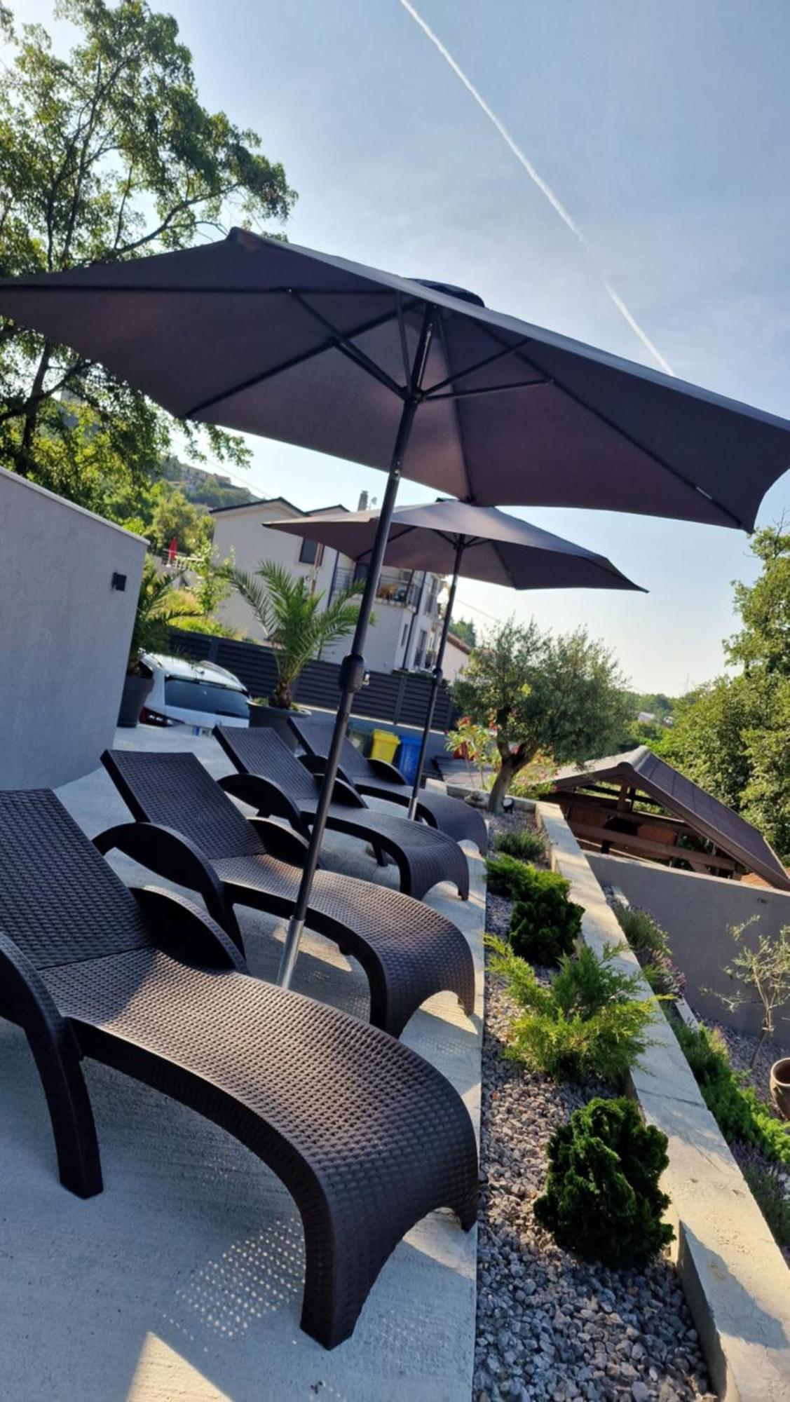 Srok Apartments With Pool Kastav Exterior photo