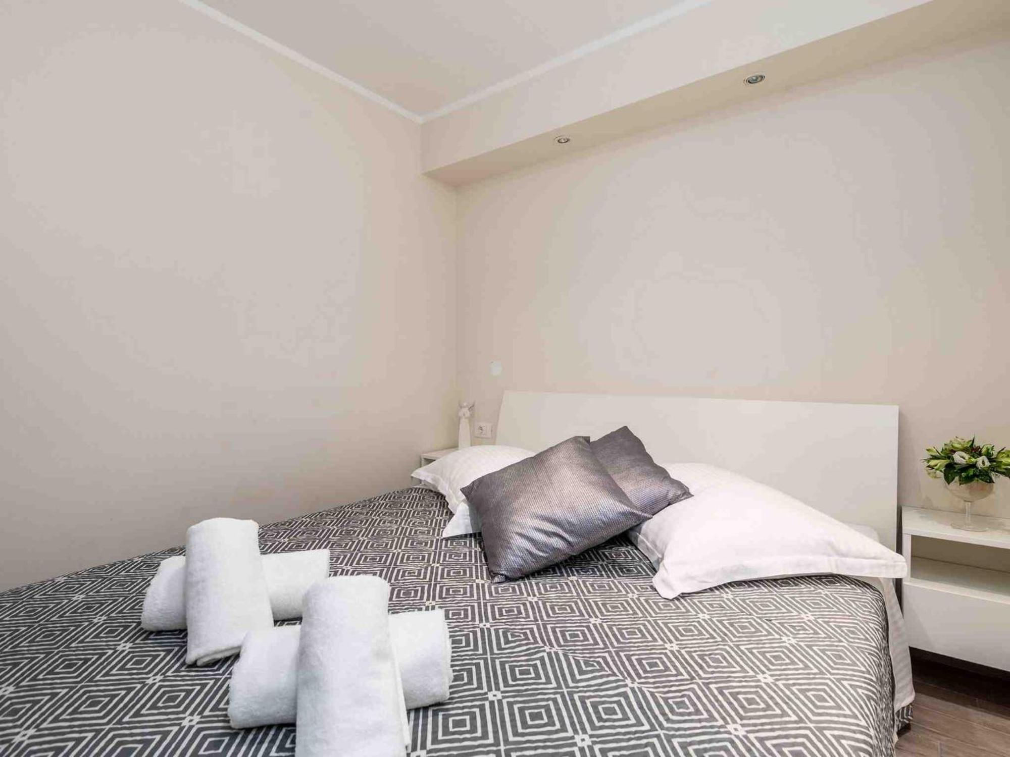 Srok Apartments With Pool Kastav Room photo